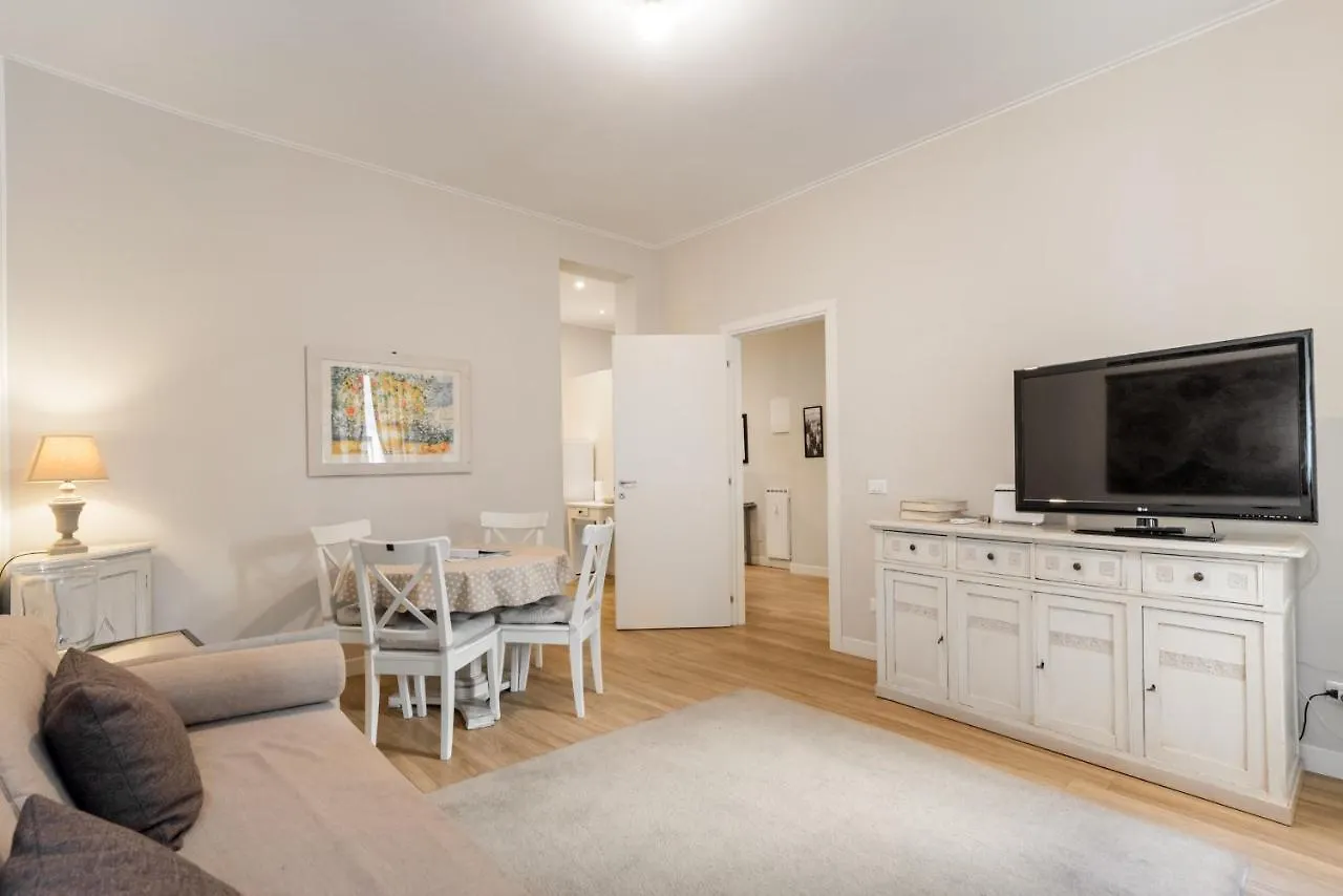 Flats4Rent Dimora Del Viandante Apartment Verona